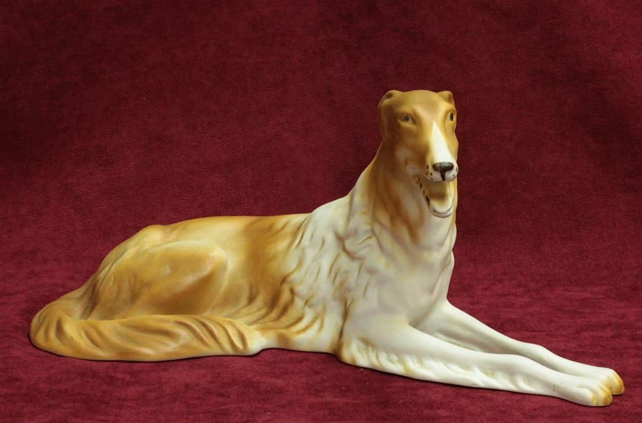 Фарфоровая статуэтка собака Борзая, Богемия ROYAL DUX BOHEMIA